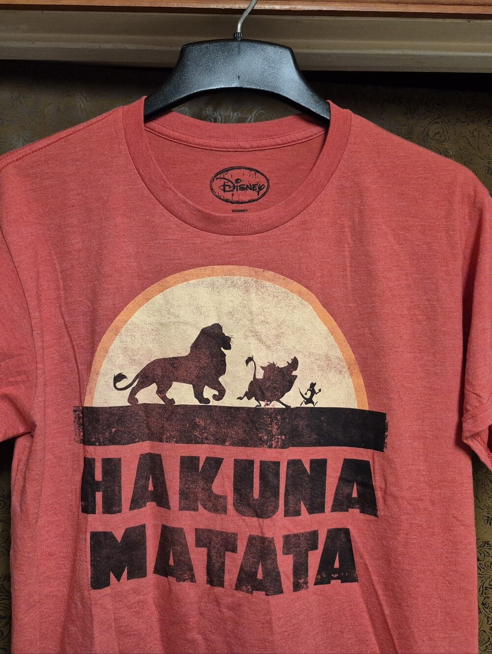 Hakuna Matata red t shirt